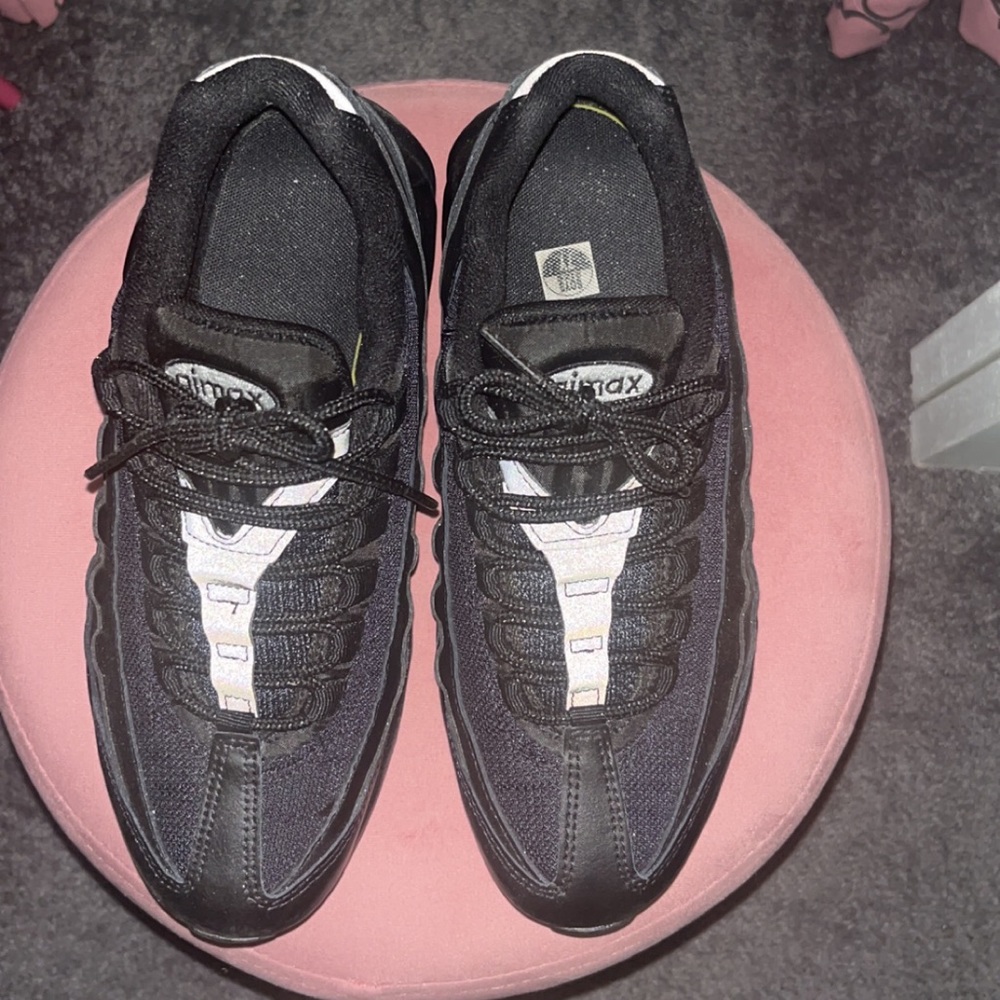 Black Air max 95 great condition - Picture 3 of 6